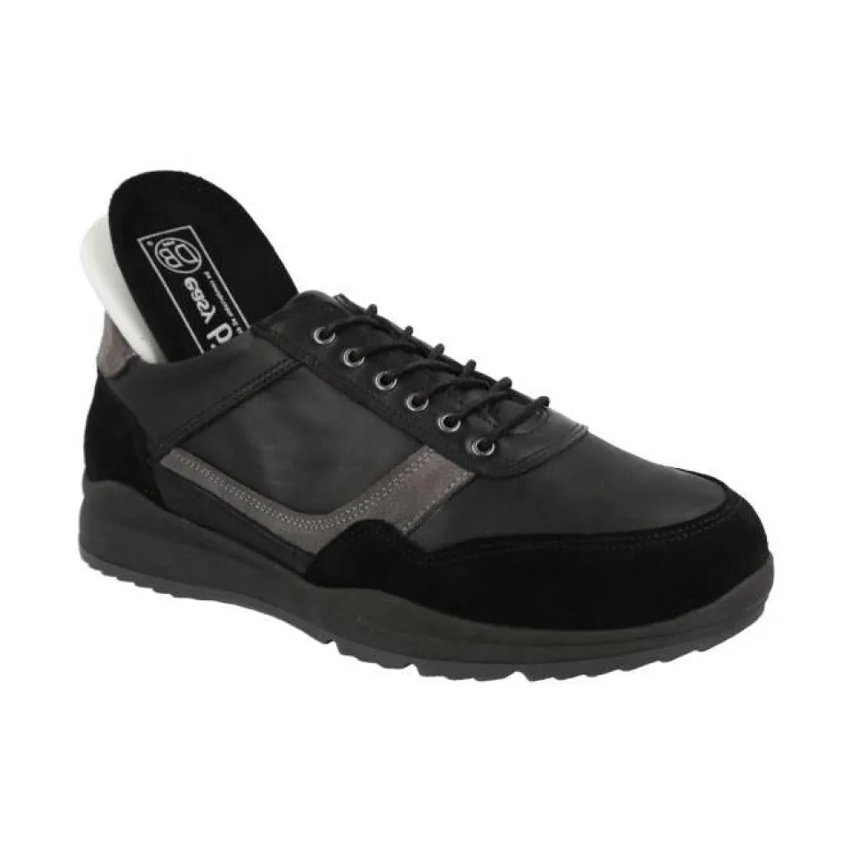 Men's Wide Fit DB Benedict Trainers