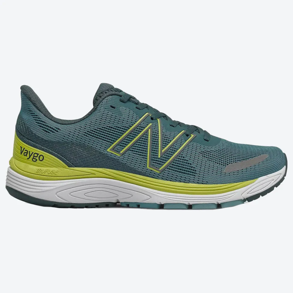 Men's Wide Fit New Balance MVYGO Vaygo Running Trainers