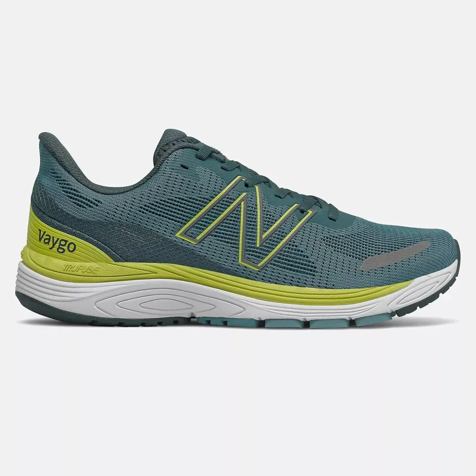 Men's Wide Fit New Balance MVYGO Vaygo Running Trainers