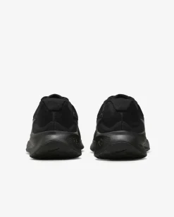 Men's Wide Fit Nike FB8501-001 Revolution 7 Running Trainers