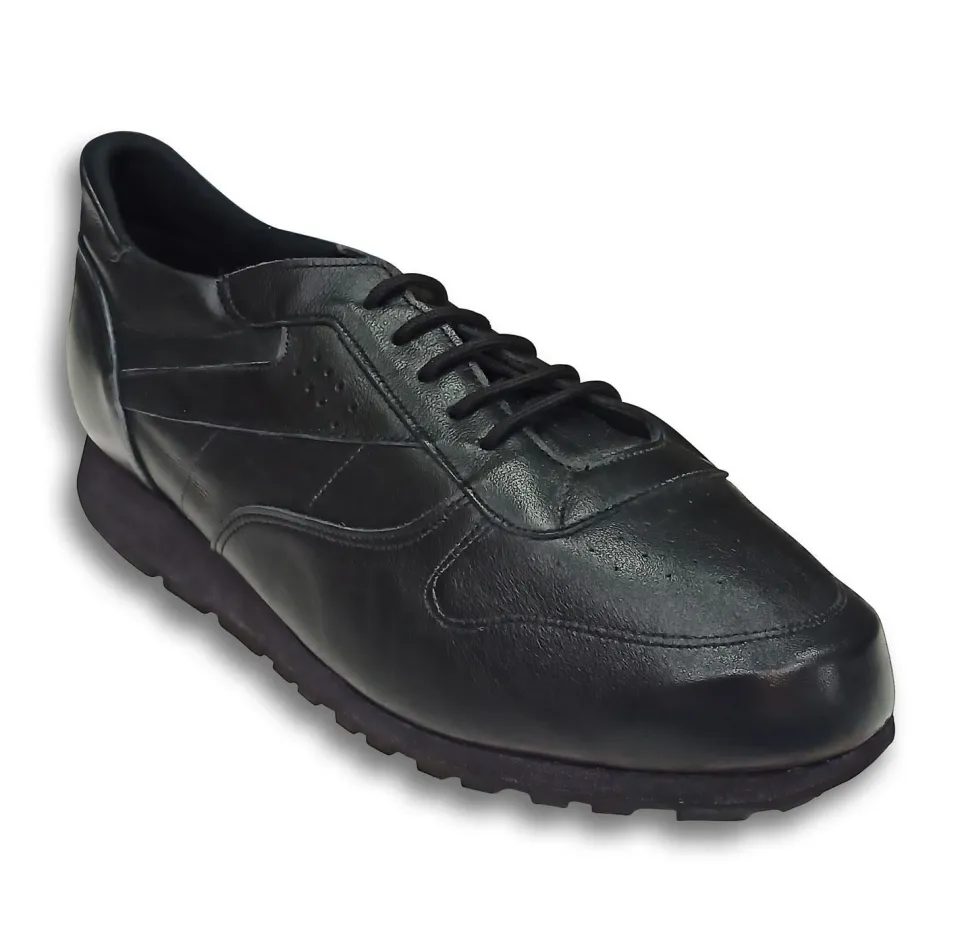 Mens Wide Fit Reed Daly Trainers