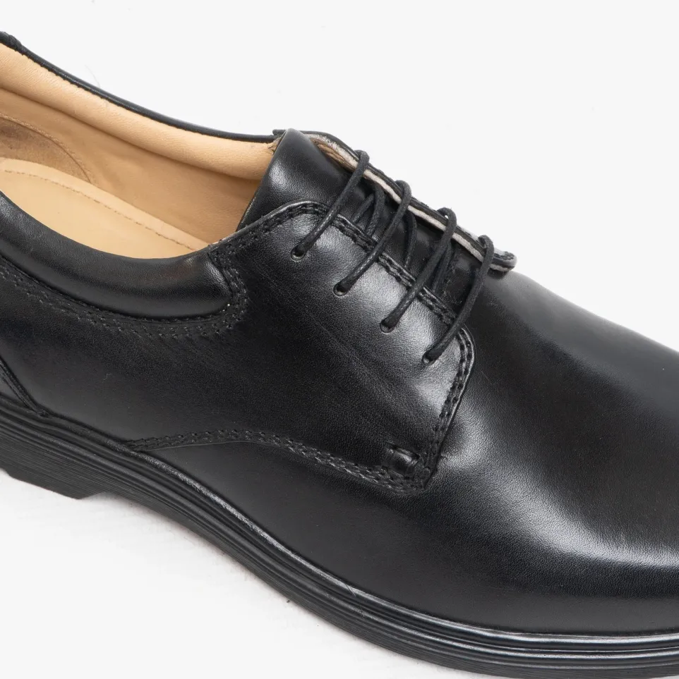Men's Wide Fit Roamers M196A Shoes
