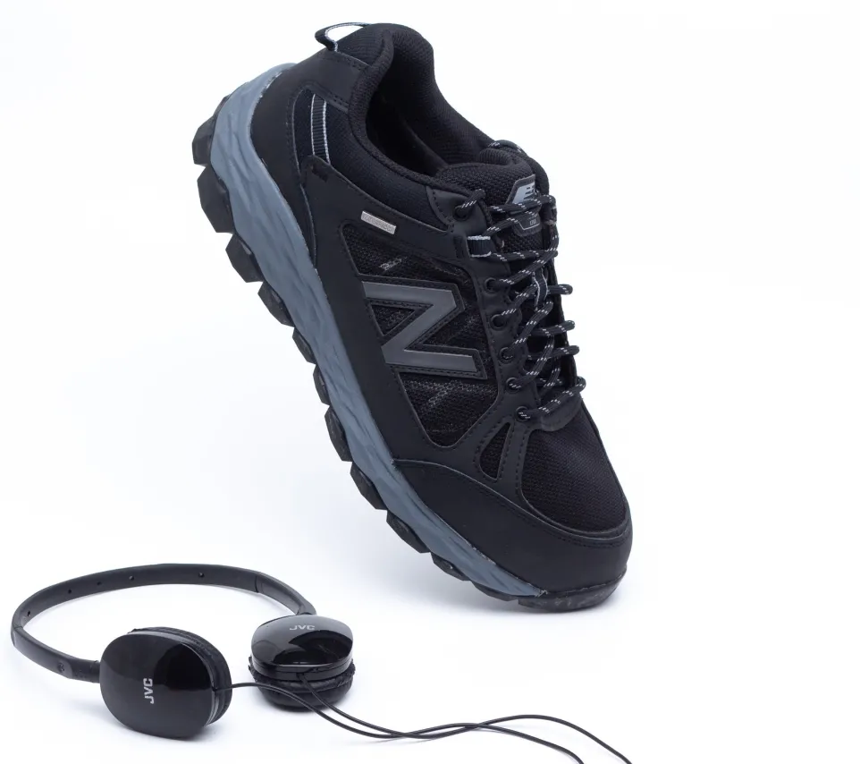 Men's Wide Fit Waterproof New Balance MW1350WL Walking Waterproof Fresh Foam Trainers