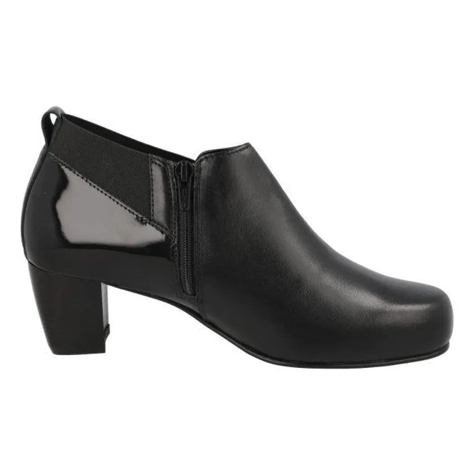 Women's Wide Fit DB Carrie Boots