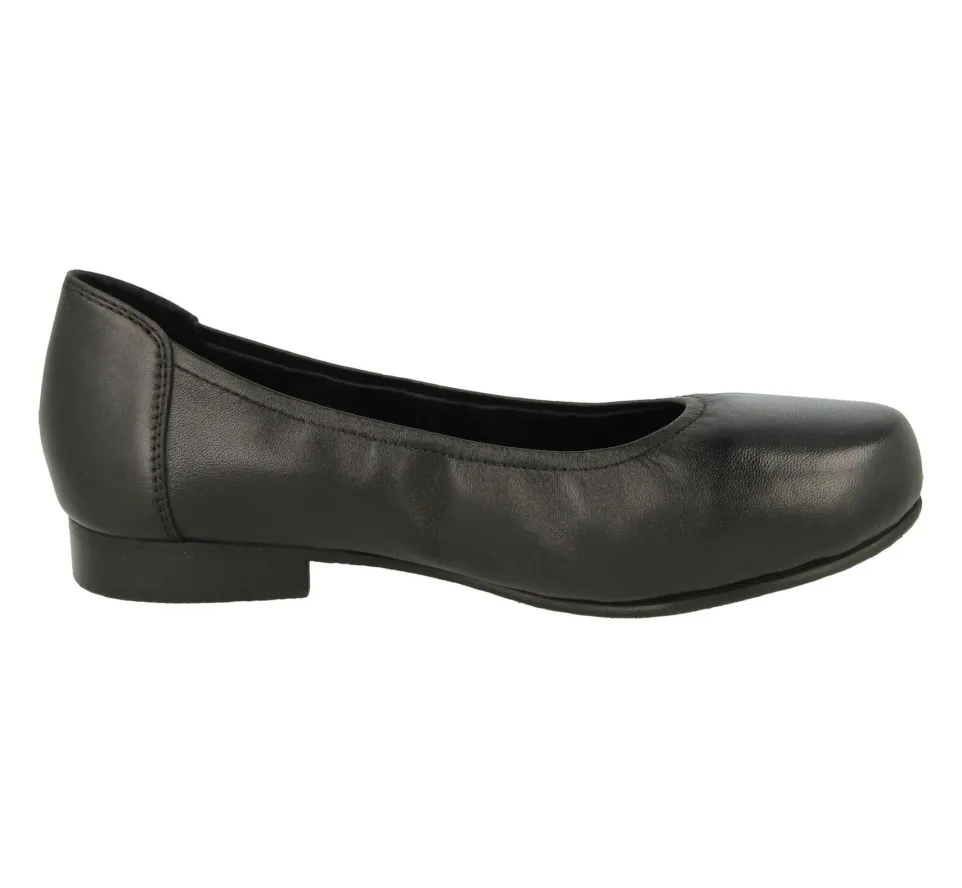 Womens Wide Fit DB Lindsay Pumps Shoes