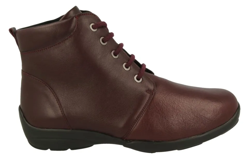 Womens Wide Fit DB Santa Boots