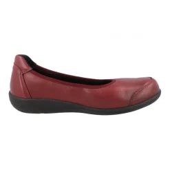 Women's Wide Fit DB Whitethroat Shoes