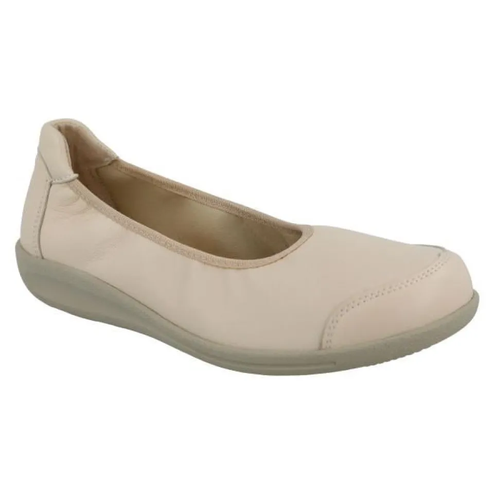 Women's Wide Fit DB Whitethroat Shoes