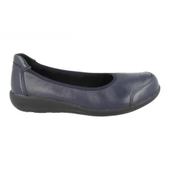 Women's Wide Fit DB Whitethroat Shoes