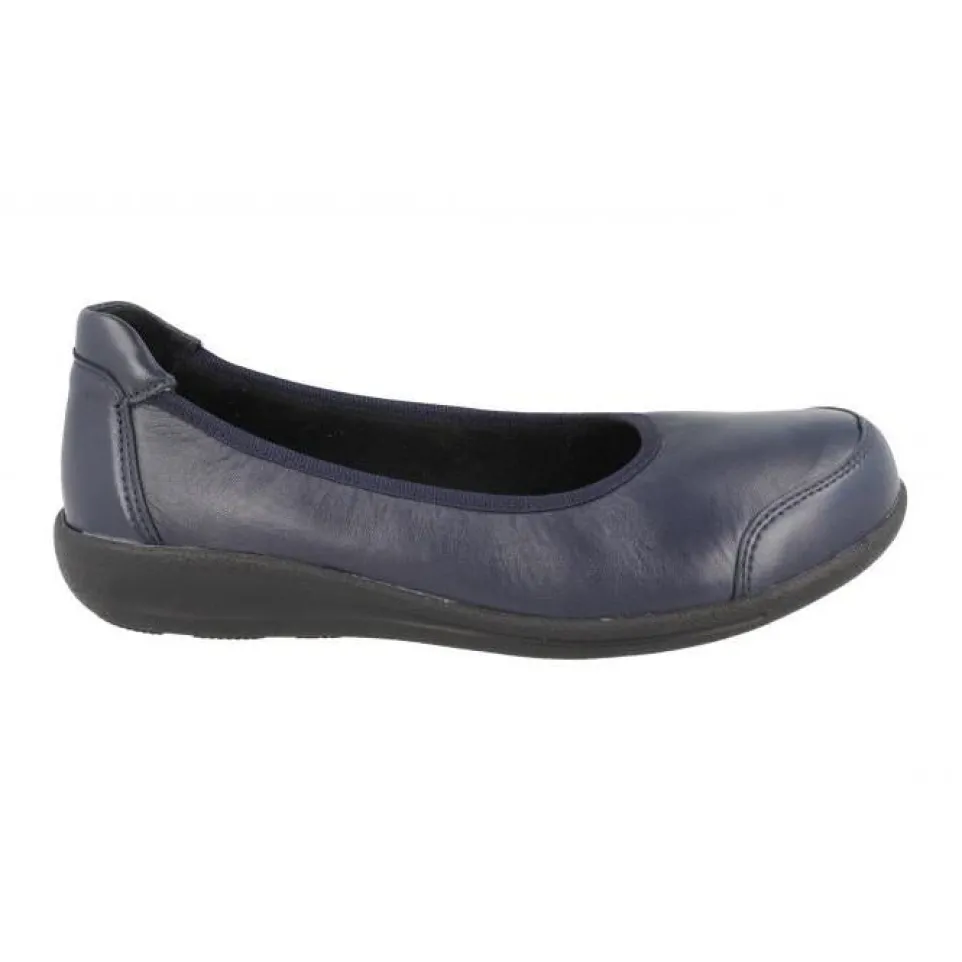 Women's Wide Fit DB Whitethroat Shoes