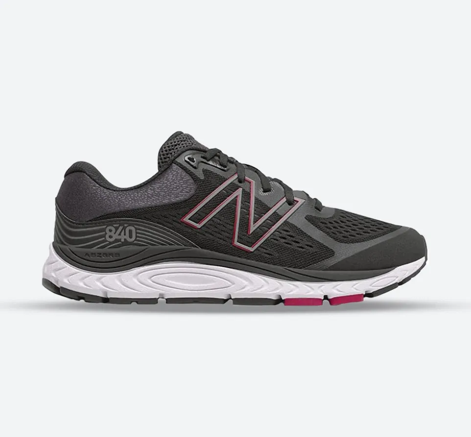 Women's Wide Fit New Balance M840BR5 Walking Trainers