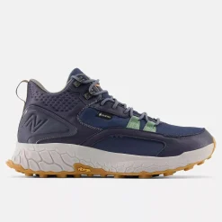 Women's Wide Fit New Balance MTHIMCTE Walking Trainers - Boots