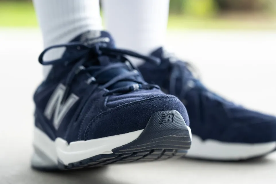 Women's Wide Fit New Balance MX608 (New 624) Running Trainers - ABZORB