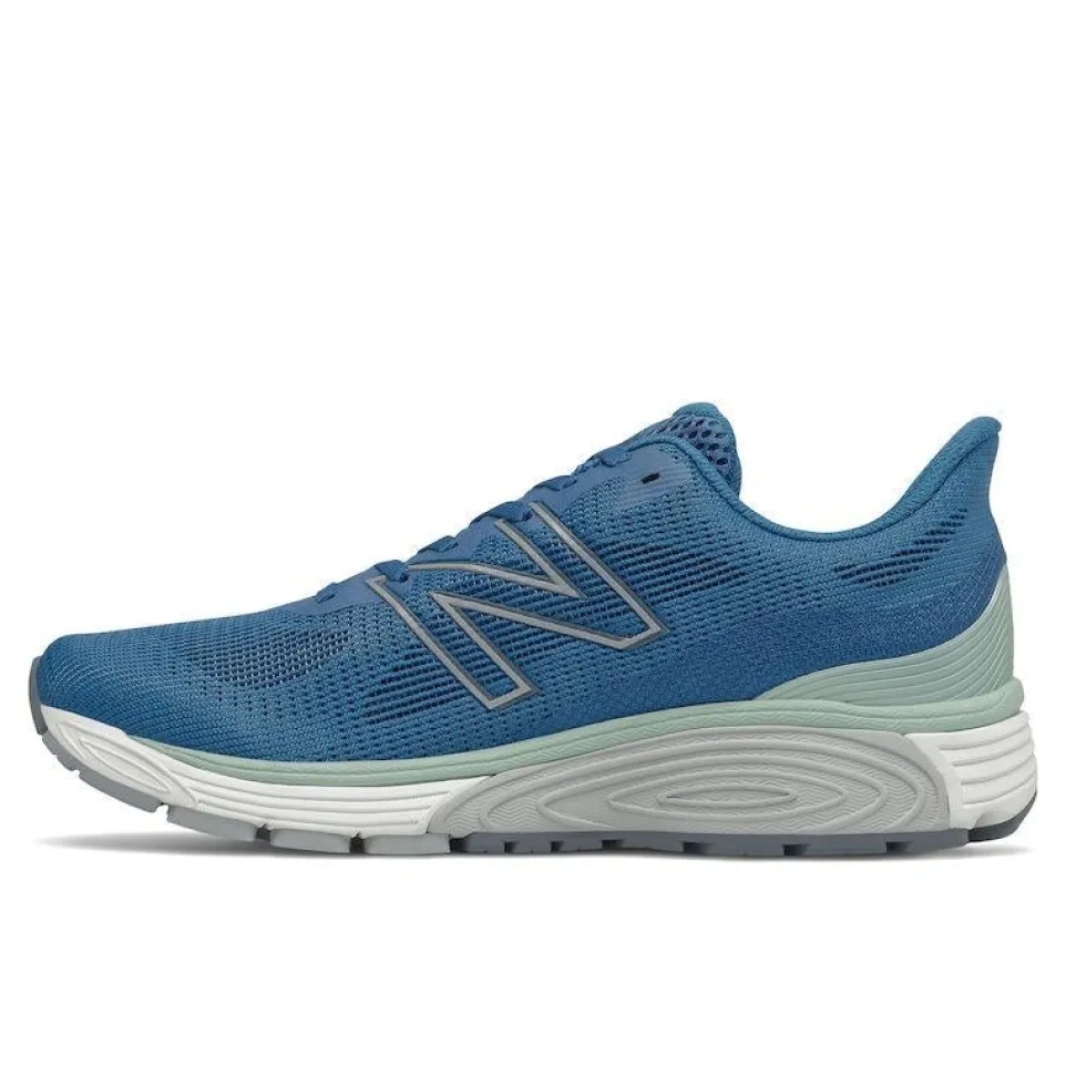 Women's Wide Fit New Balance MVYGOBG2 Vaygo Running Trainers