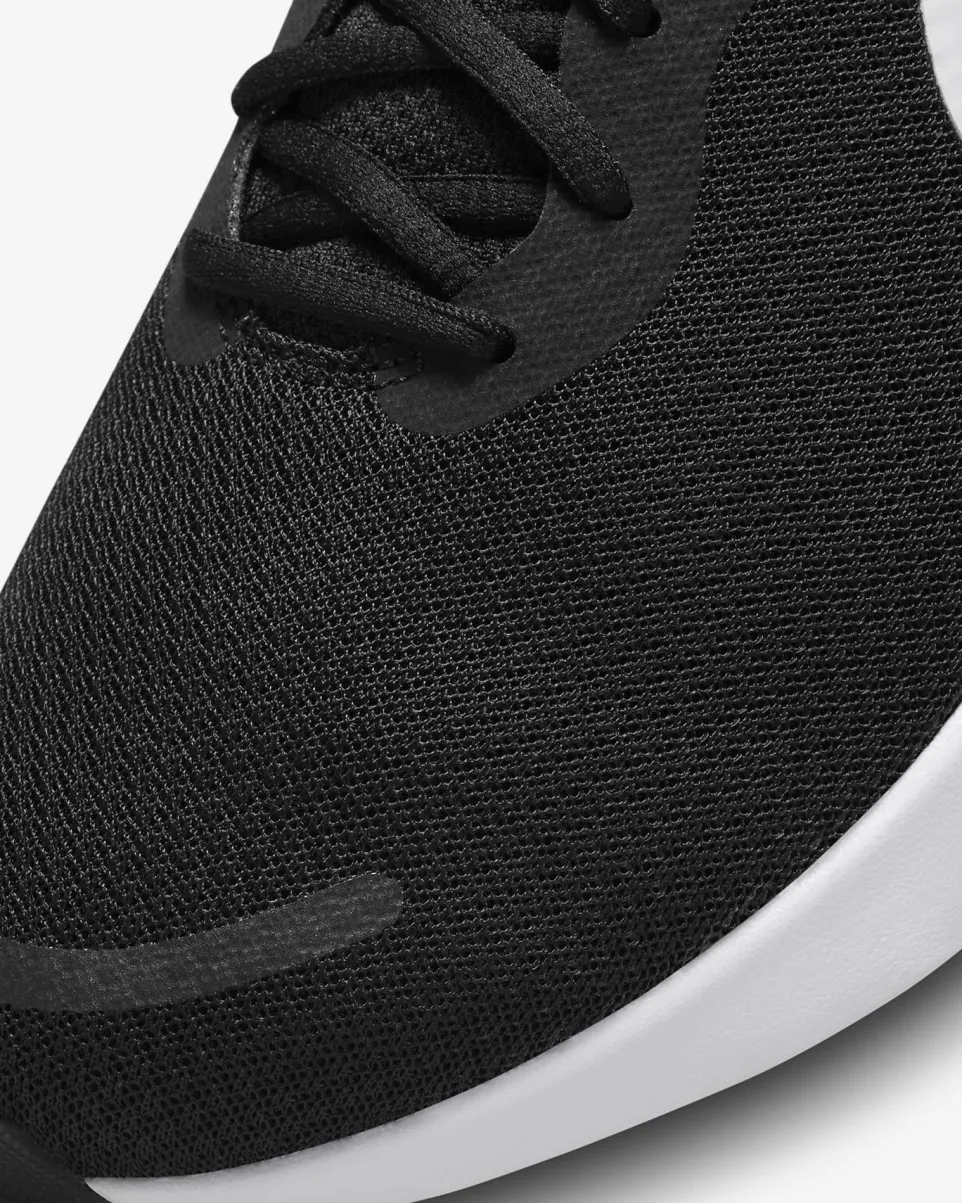 Women's Wide Fit Nike FB8501-002 Revolution 7 Running Trainers