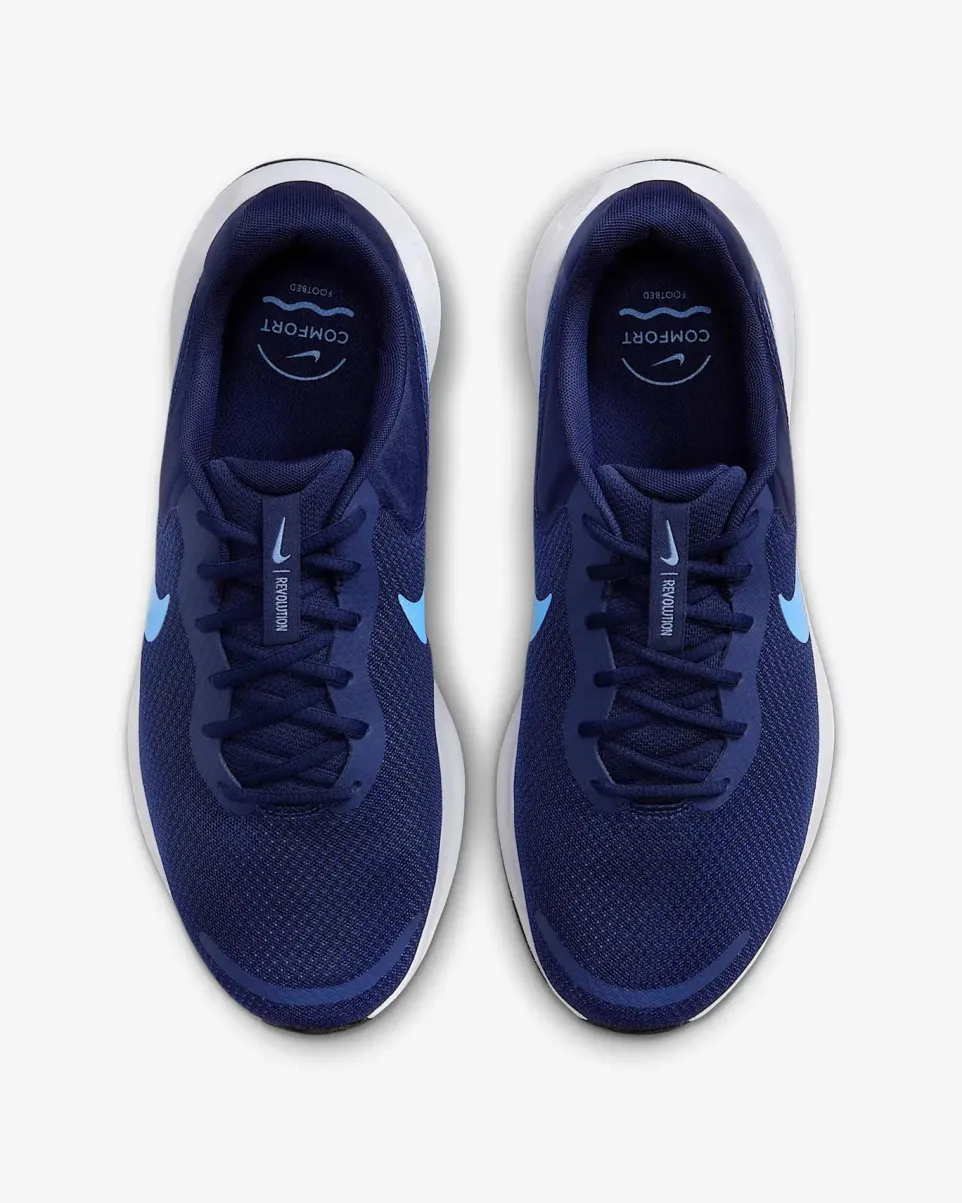 Women's Wide Fit Nike FB8501-400 Revolution 7 Running Trainers