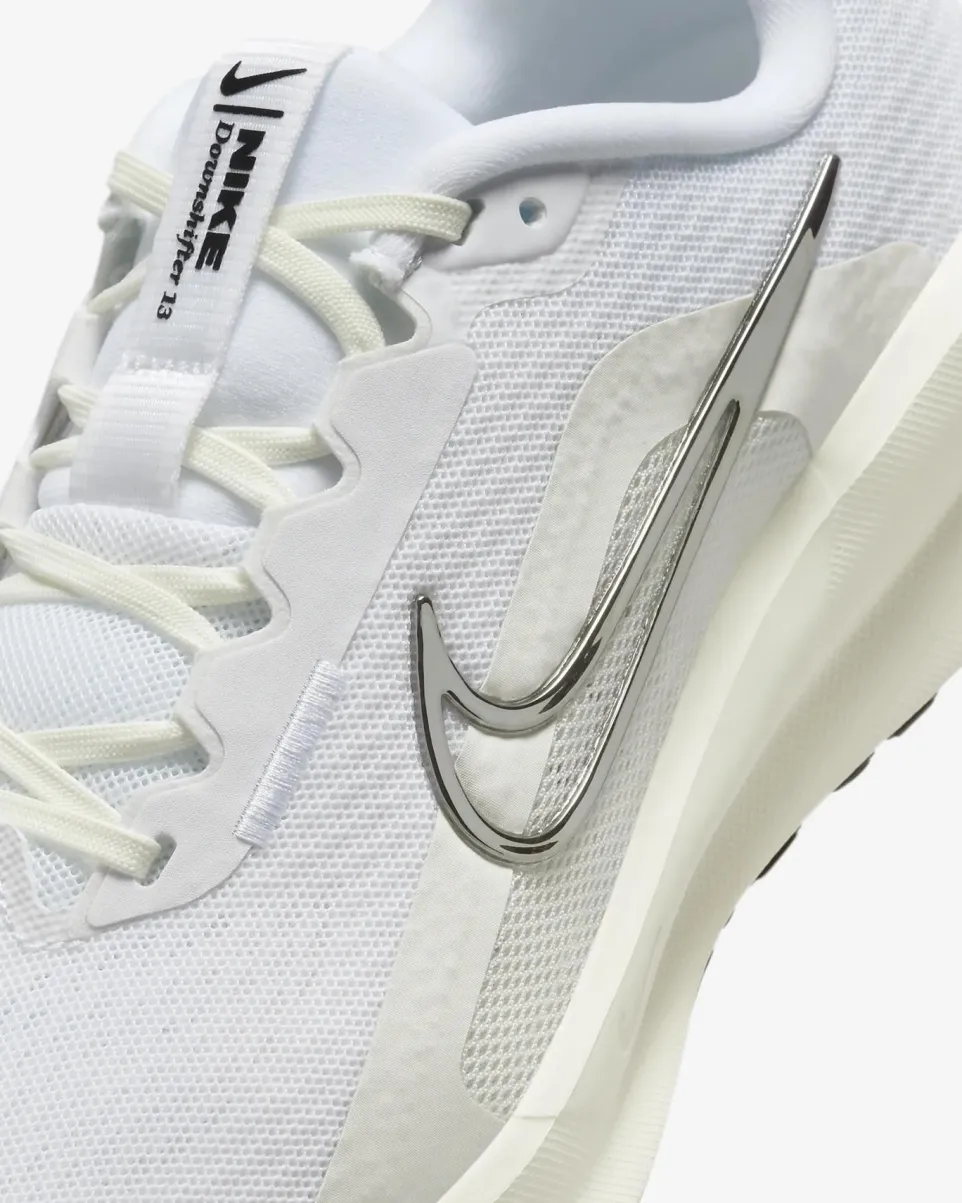 Women's Wide Fit Nike FZ3088-100 Downshifter 13 Trainers