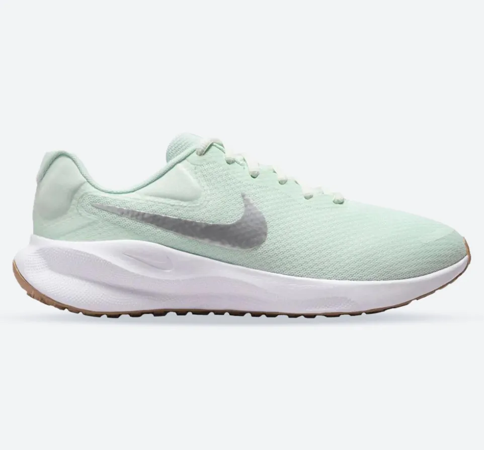Women's Wide Fit Nike FZ6829-303 Revolution 7 Trainers