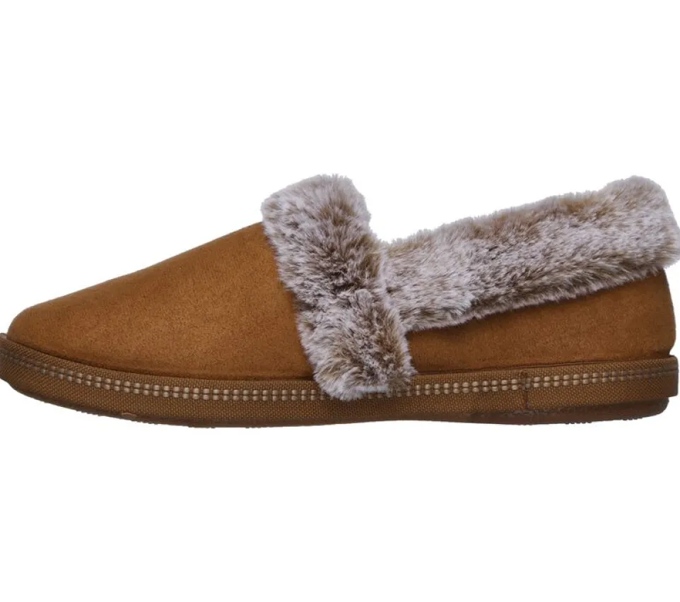 Women's Wide Fit Skechers 32777 Cozy Campfire Team Toasty Slippers